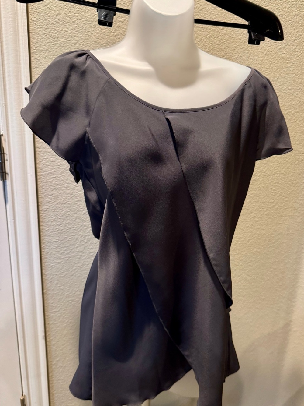 Massimo Slate Gray Flowing Layered Draped Blouse Ruffle Sleeve